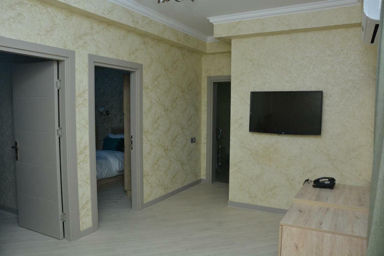 Global Hotel Baku Zewnętrze zdjęcie