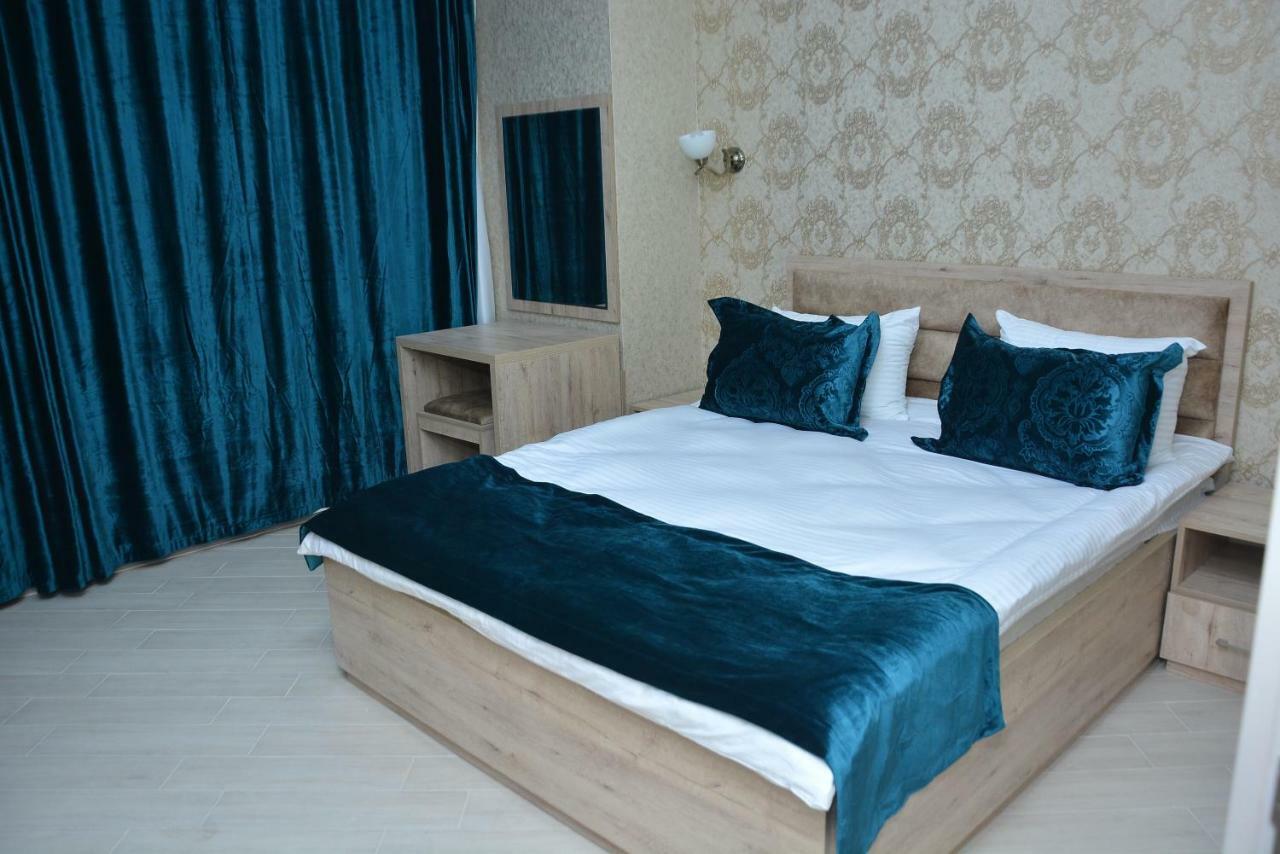 Global Hotel Baku Zewnętrze zdjęcie