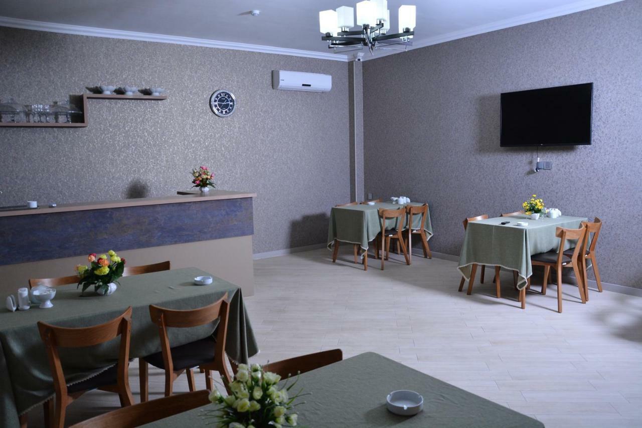 Global Hotel Baku Zewnętrze zdjęcie