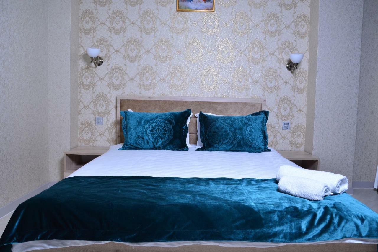 Global Hotel Baku Zewnętrze zdjęcie