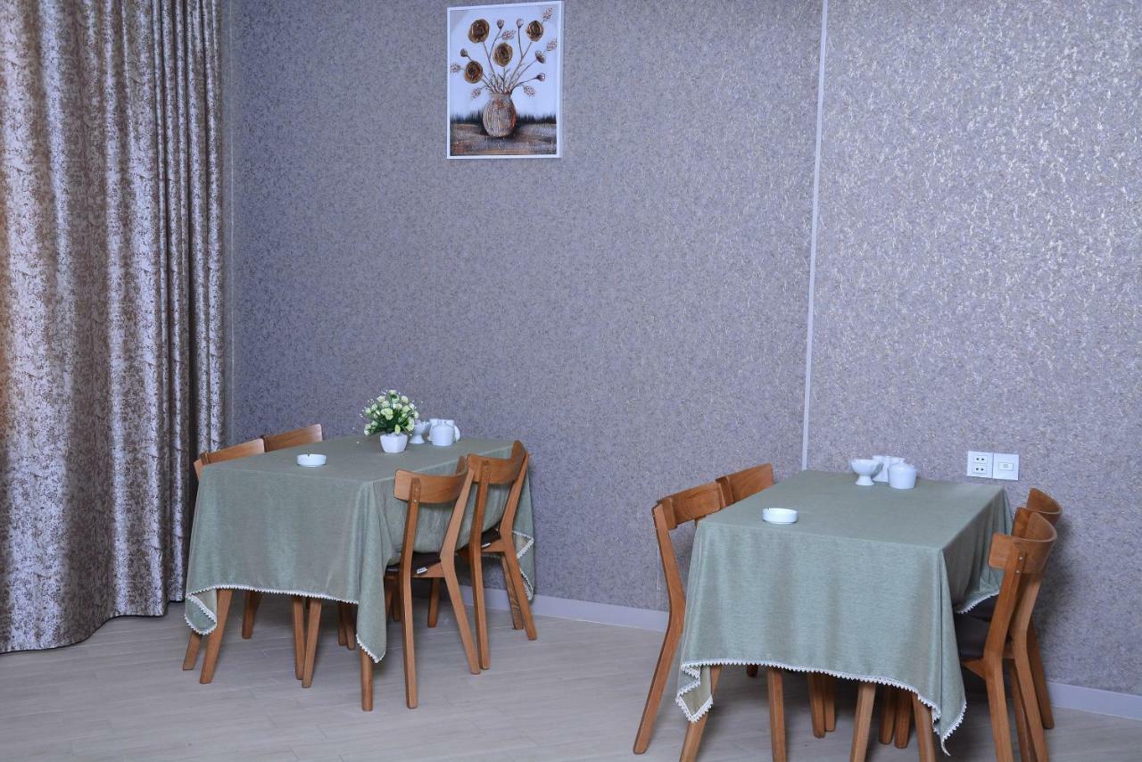 Global Hotel Baku Zewnętrze zdjęcie