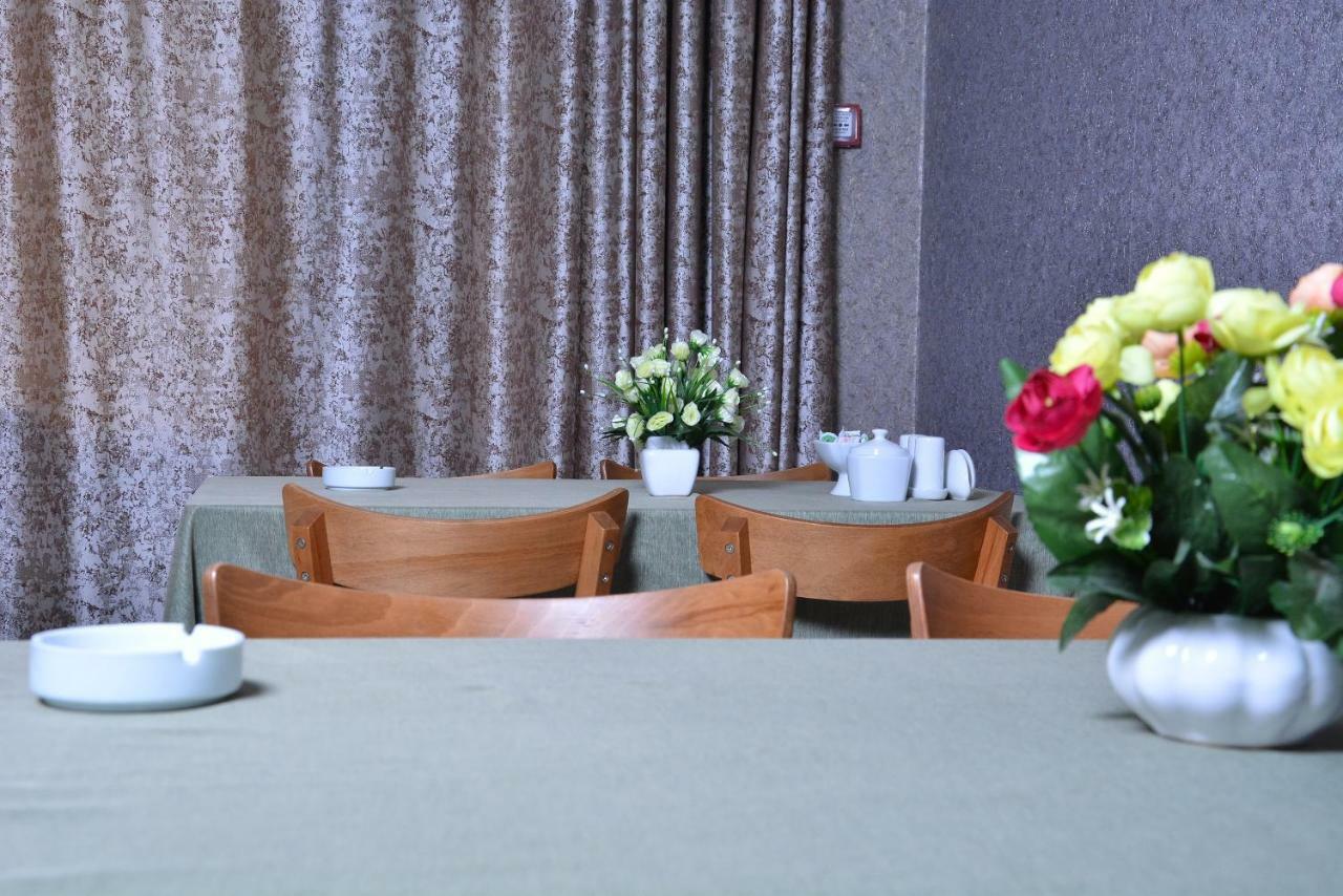 Global Hotel Baku Zewnętrze zdjęcie
