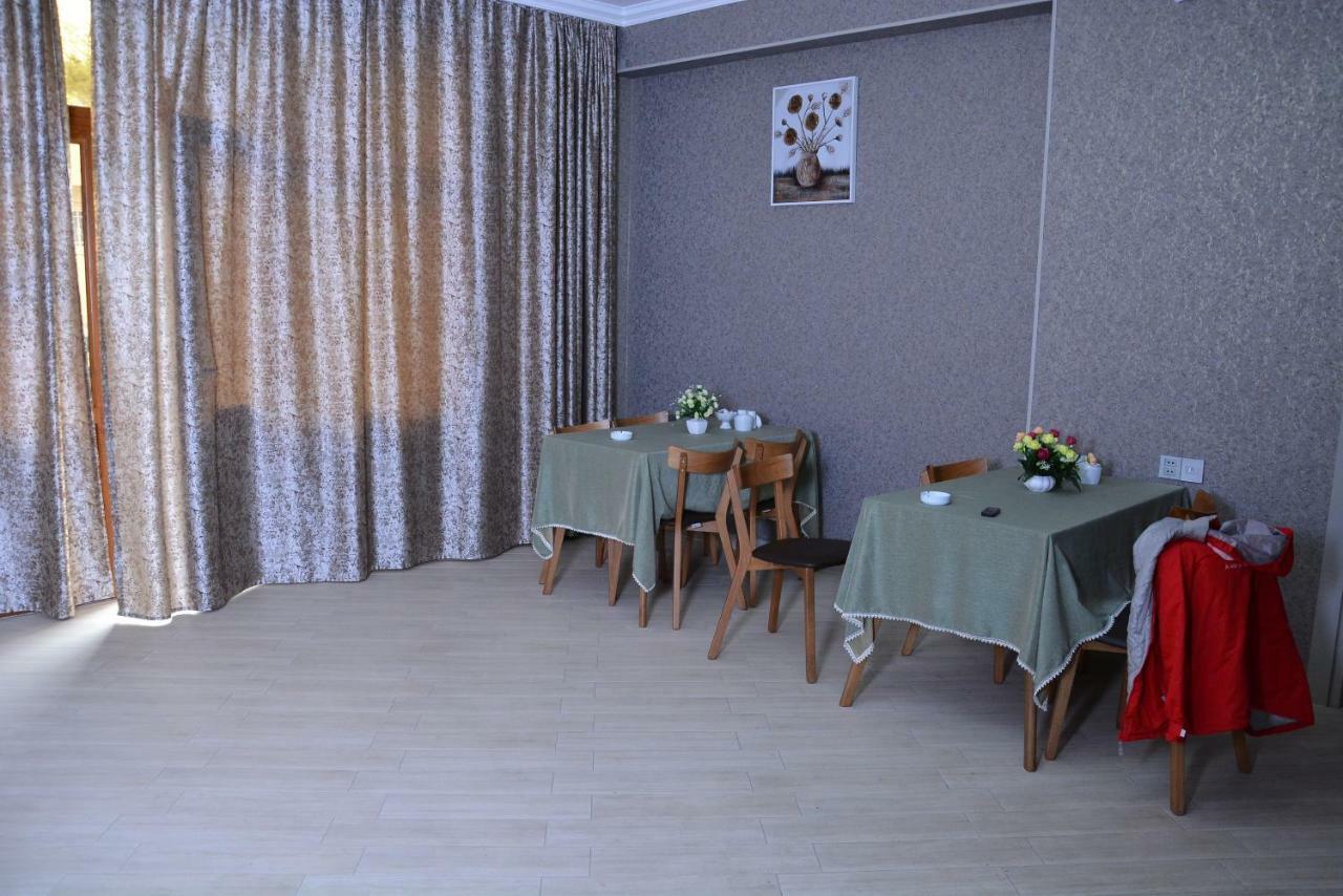 Global Hotel Baku Zewnętrze zdjęcie