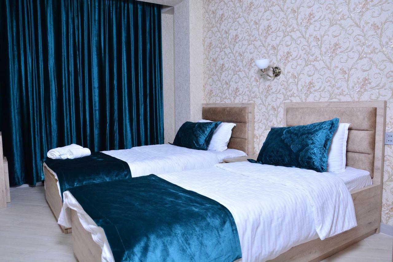 Global Hotel Baku Zewnętrze zdjęcie